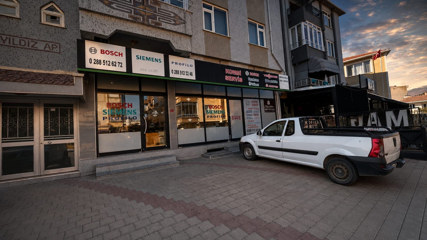 Erenler Teknik dükkân cephesi ve atölyesi, Babaeski